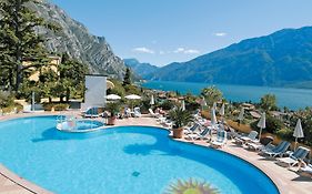 Hotel San Pietro Limone 4*